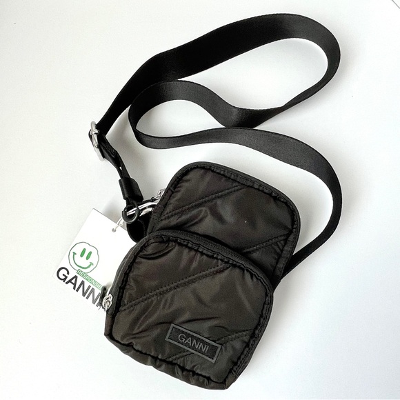 Ganni Quilted Mini Tech Crossbody Bag NWT black - Picture 1 of 4